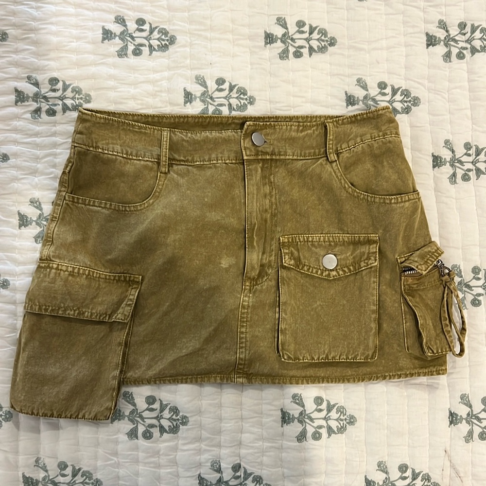 Cargo Mini Skirt